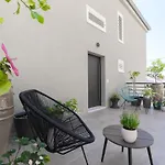 Apartmani Vale